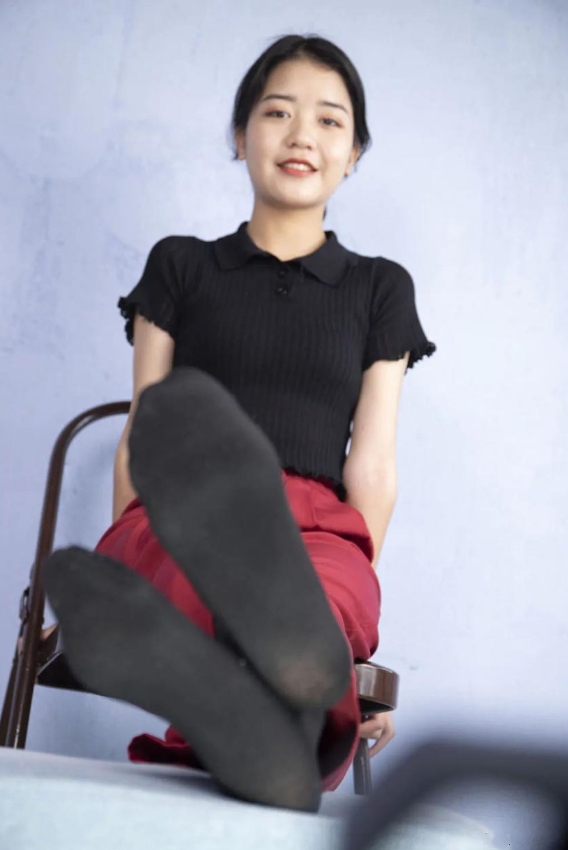 南国足艺写真合集下载：探索足部艺术摄影的独特魅力【持续更新】