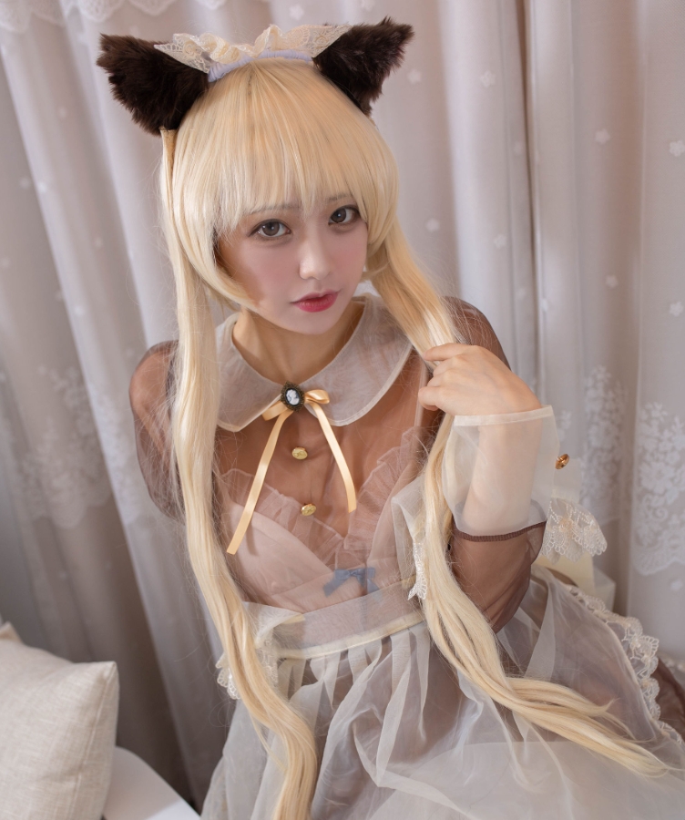 嘎潼写真合集下载：知名动漫博主多套作品全集获取持续更新]