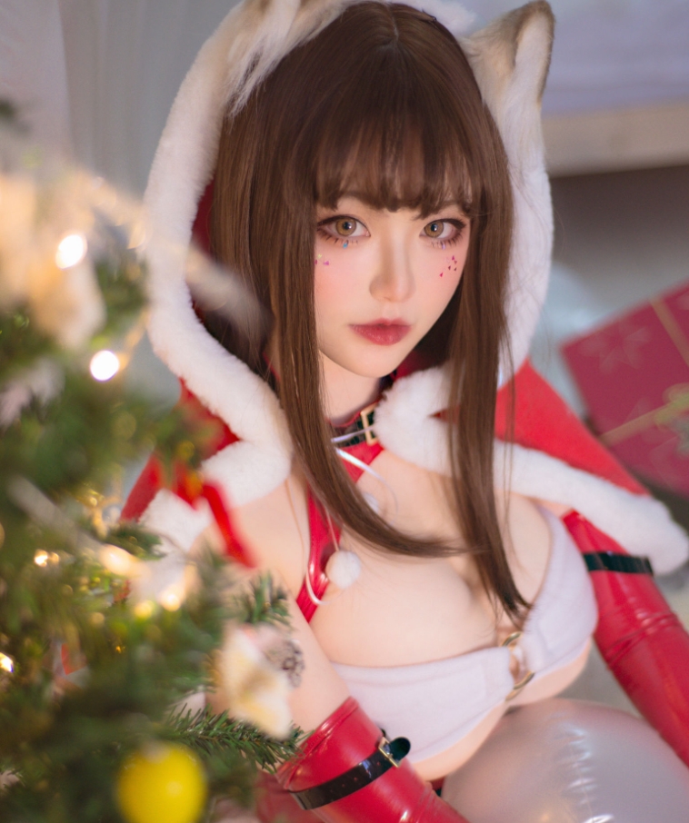 佳奈喵写真合集下载：感受角色扮演的魅力[持续更新]