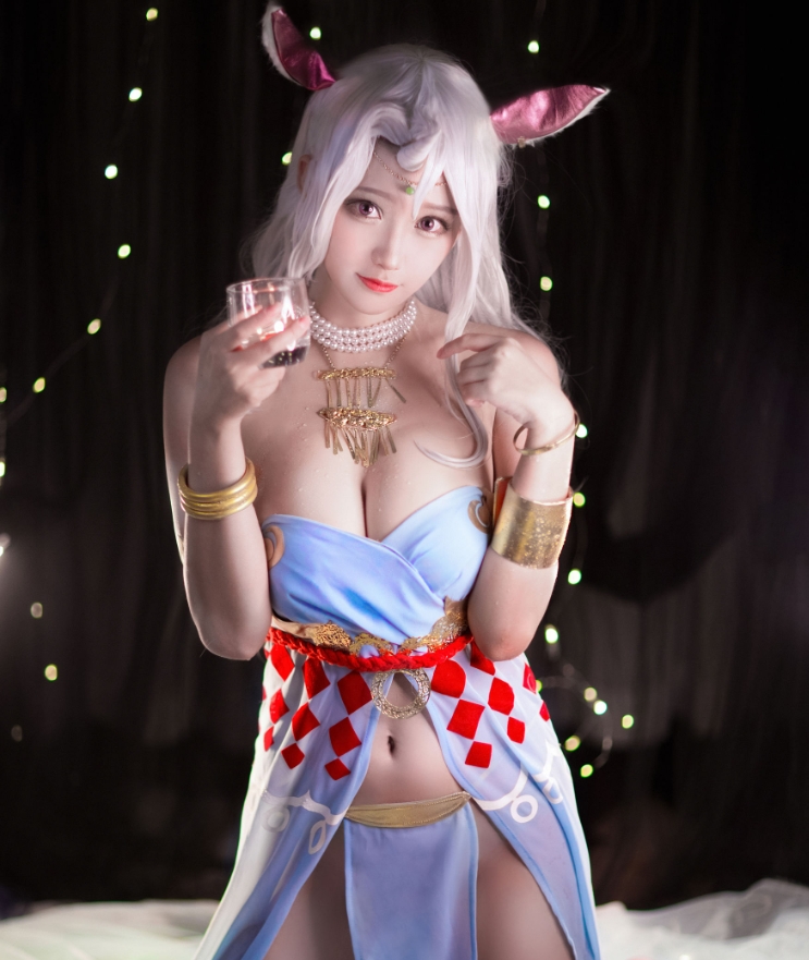 神探火狸狸写真合集下载：感受角色扮演的魅力[持续更新]