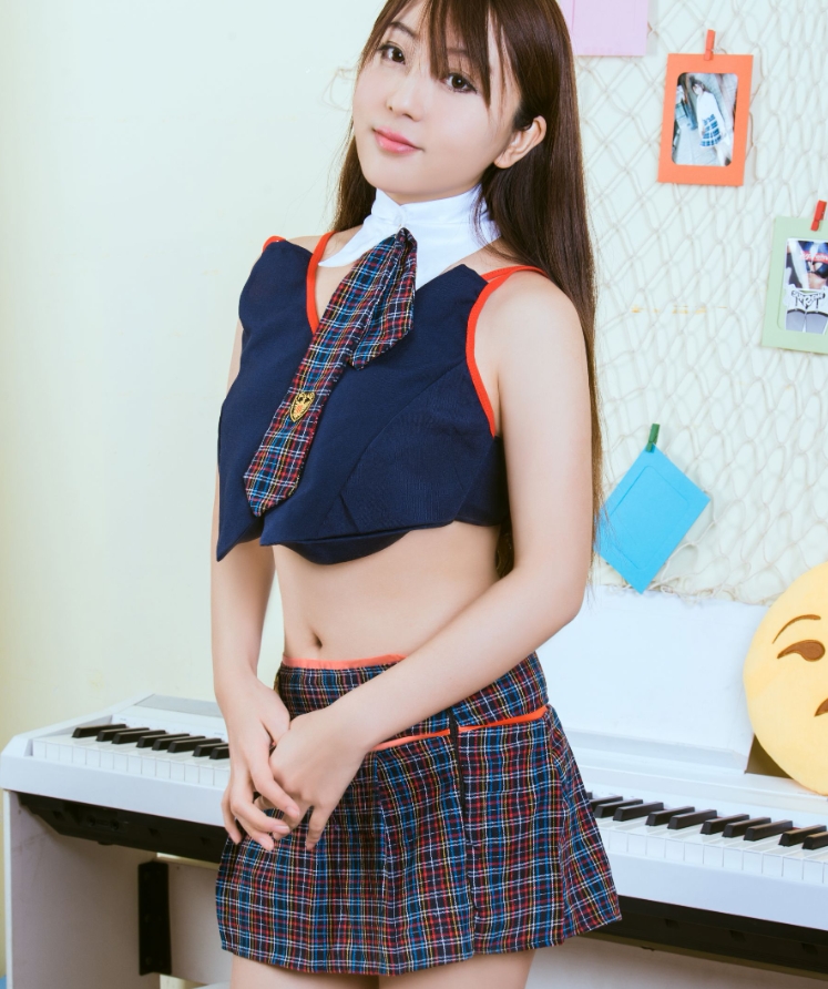 郭忆然写真合集下载:高质量模特写真作品全集【持续更新】