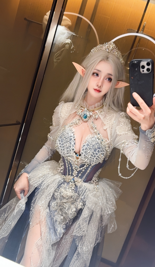 走路摇ZLY写真合集下载:多才多艺的Coser作品全集【持续更新】