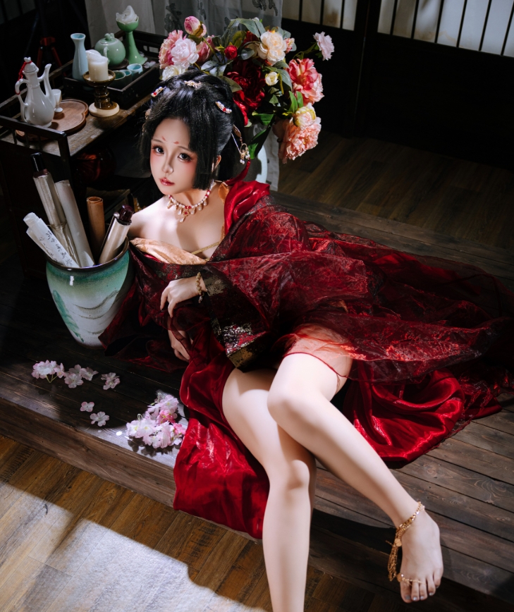 日奈娇写真合集下载：多样角色演绎尽显Coser女神魅力【持续更新】