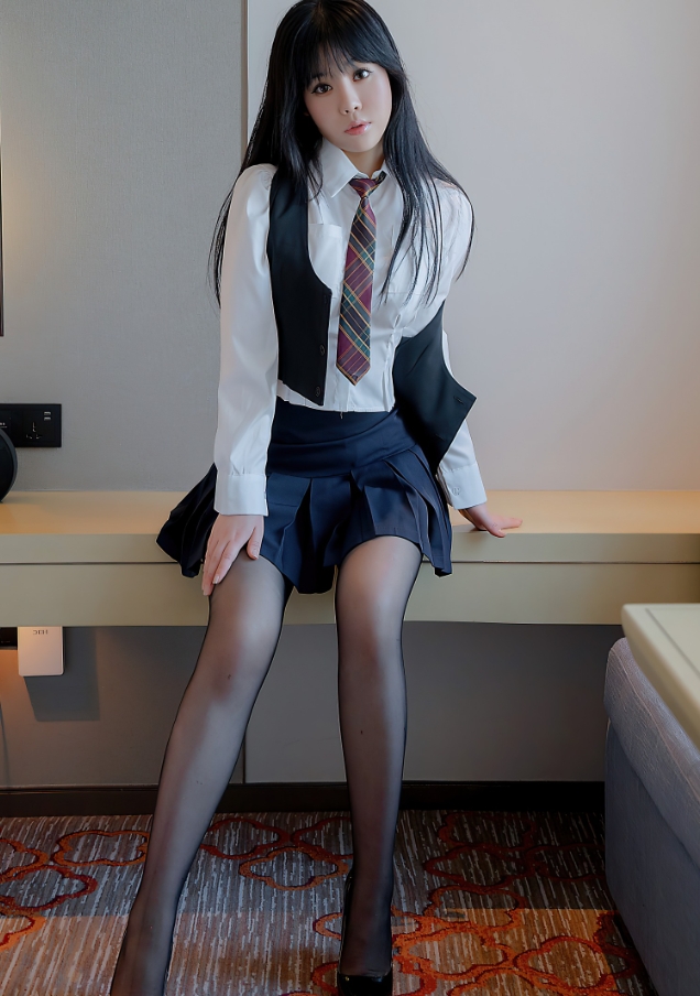 徐媛媛写真合集下载：多样风格尽显女神魅力【持续更新】