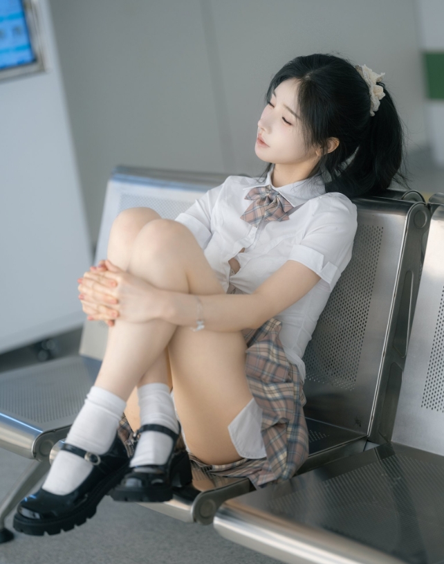 橙子喵酱写真合集下载：多样风格尽显Coser女神魅力【持续更新】