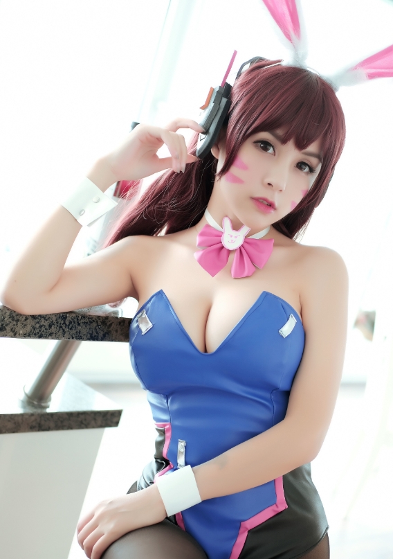 夏美酱写真合集下载：知名模特多套作品全集获取[持续更新]