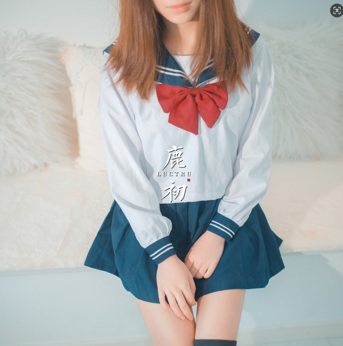 鹿初写真合集下载：高清精美图包，Coser魅力全收录