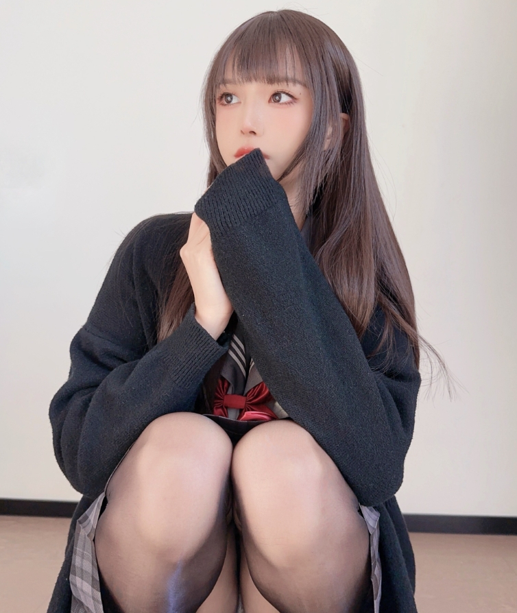 布丁大法：从JK甜妹到兔女郎，这位百变coser如何用‘薛定谔的擦边’征服全网？