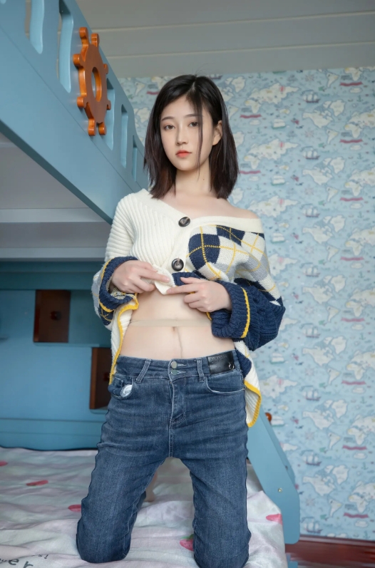 年年Nnian写真合集下载:从古风侠女到治愈系甜心,她的百变魅力全收录