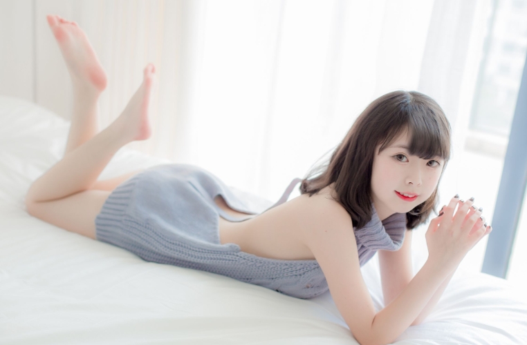 ​向小圆写真合集下载：可爱Coser的多样角色演绎【持续更新】