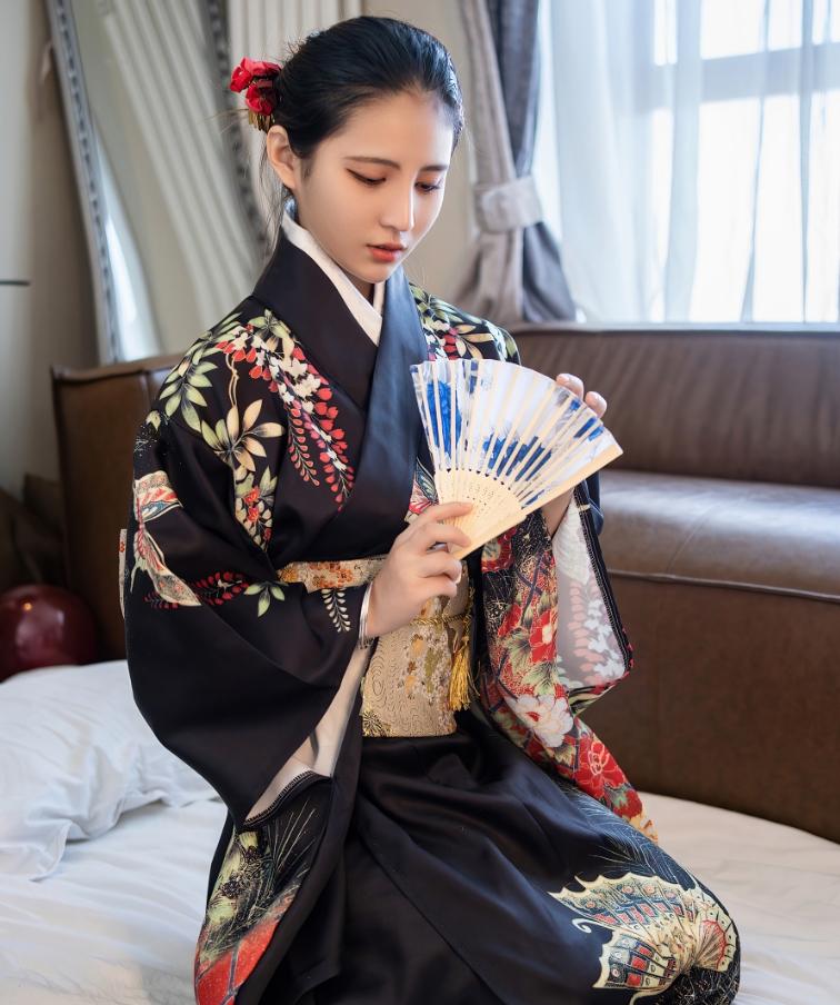 ​久久Aimee写真合集下载：多样风格展现甜美魅力【持续更新】