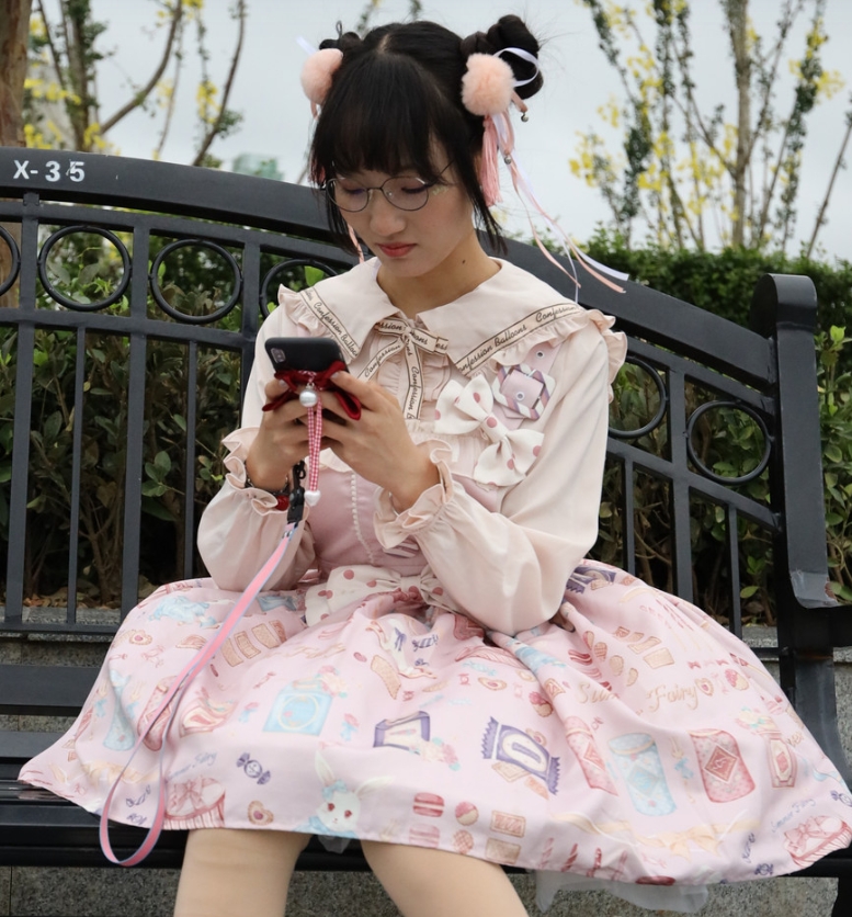 大西瓜爱牙膏写真合集下载:丝袜长腿主题摄影作品赏析【持续更新】