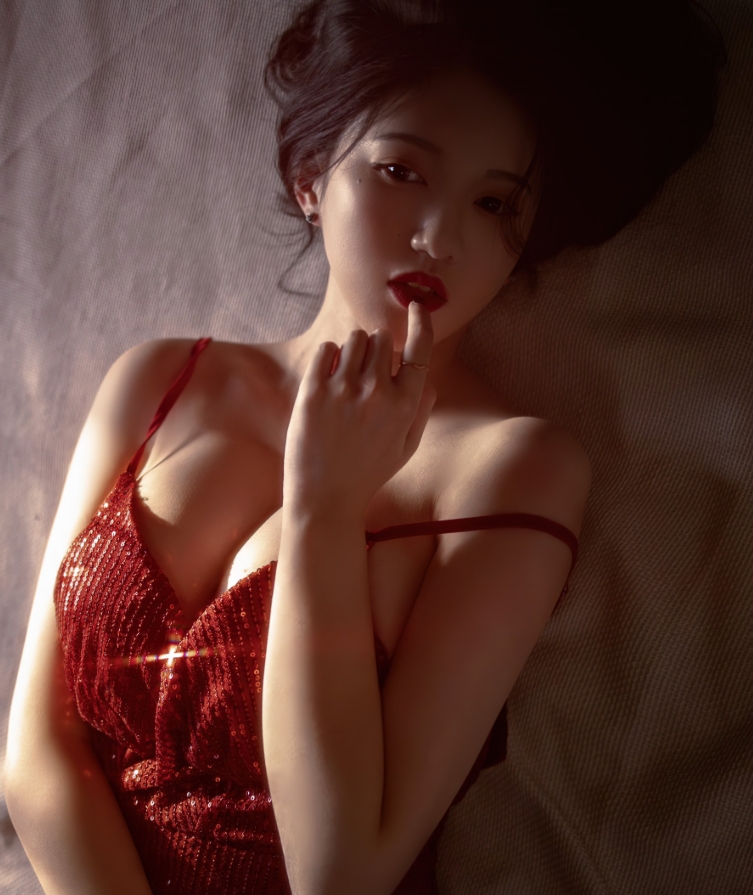 清池摄影作品合集下载：探索唯美人体摄影的艺术之美【持续更新】