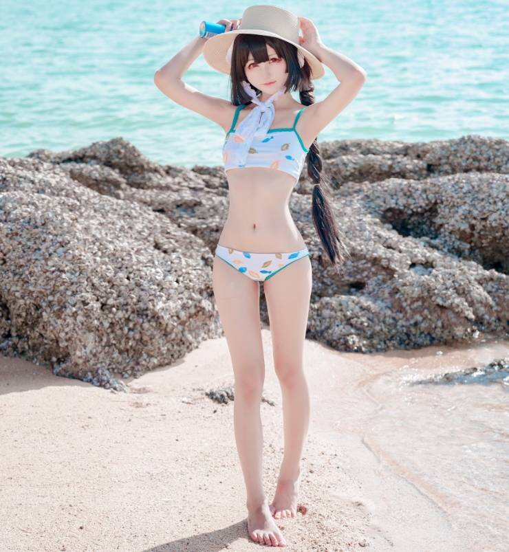 越南Coser Kuuko W写真合集下载:多样风格尽显女神魅力【持续更新】