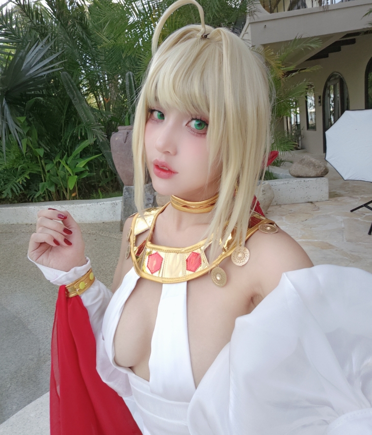 PuyPuy Chan写真合集下载：多样角色扮演作品全收录，尽享视觉盛宴【持续更新】