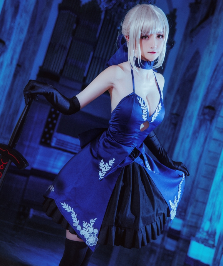 金鱼kinngyo(花音栗子)写真合集下载:多样风格展现甜美魅力【持续更新】