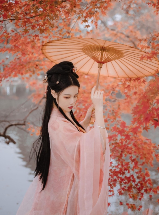 九疑写真合集下载：知名摄影师九疑的多样作品赏析【持续更新】