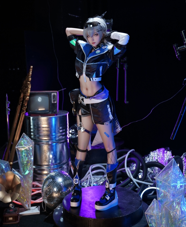 Seya-狮砸写真合集:探索虚拟与现实交错的绝美角色扮演世界,高清下载【持续更新】