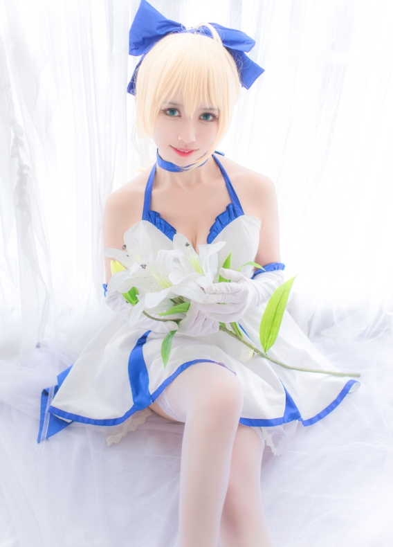 鳗鱼霏儿写真合集下载：知名Coser鳗鱼霏儿的多样角色演绎与高质量作品赏析【持续更新】