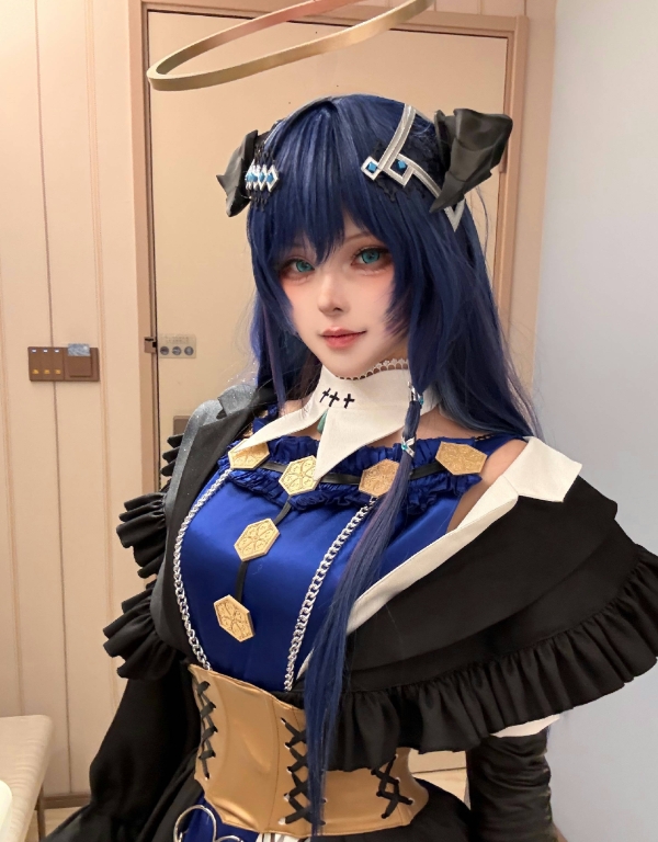 w百合欧皇子w写真合集下载:细数这位顶流Coser的多元角色演绎与高质量作品赏析【持续更新】