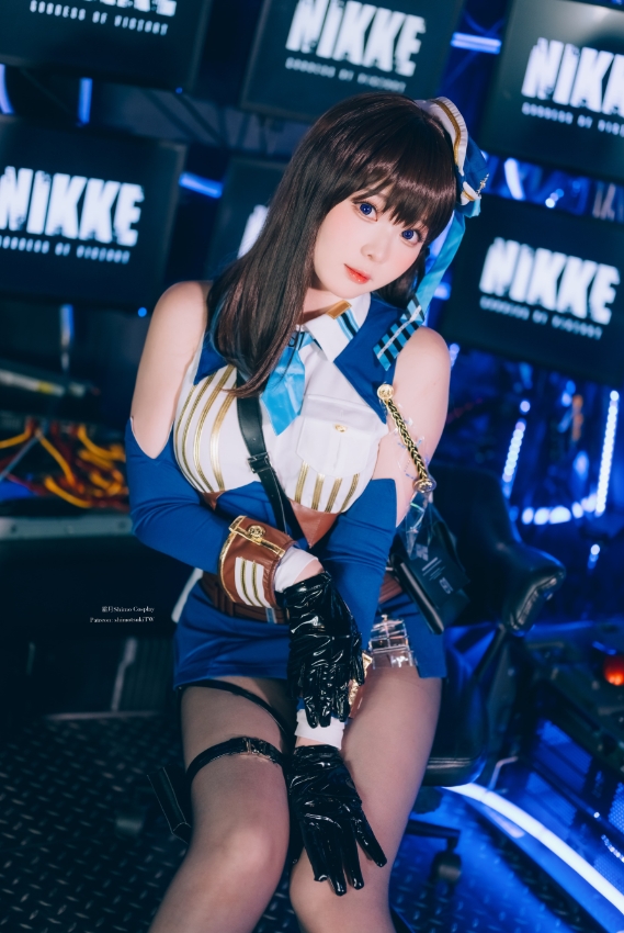 霜月shimo写真合集下载:知名Coser霜月shimo的多样角色演绎与高质量作品赏析【持续更新】