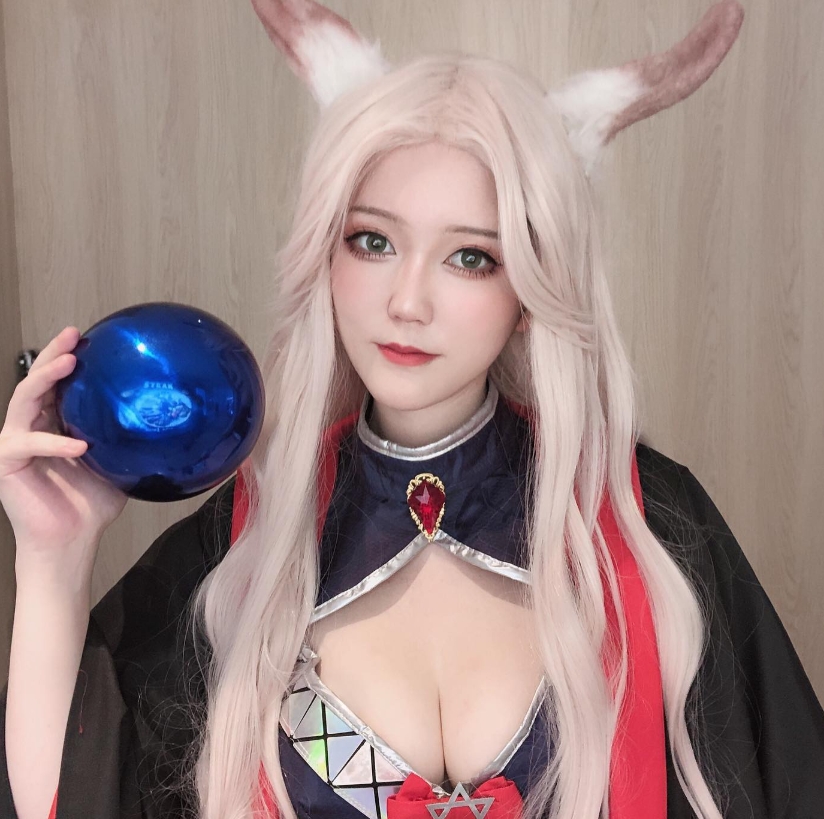 蛋黄mayo写真合集下载：知名Coser的多样角色演绎与高质量作品赏析【持续更新】