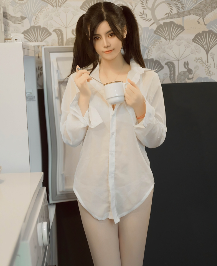 白甜写真合集下载，性感女神白甜魅力写真资源一览【持续更新】