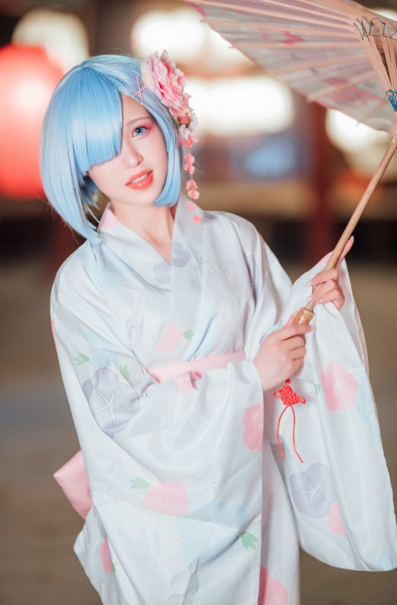 晕崽Zz（柳郁子）写真合集下载：探索知名Coser的多样魅力【持续更新】