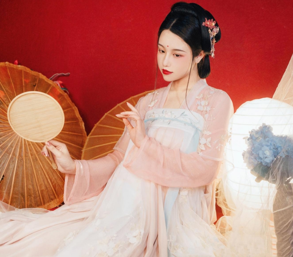 九疑写真合集下载：知名摄影师九疑的多样作品赏析【持续更新】