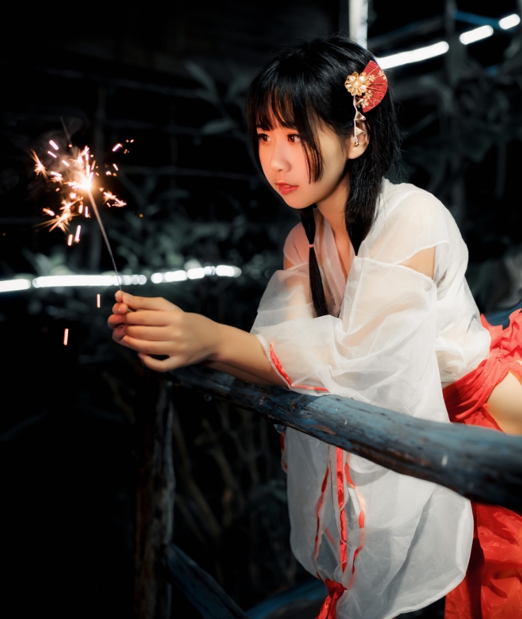 萌芽儿o0写真合集：甜美与性感交织的视觉盛宴下载推荐