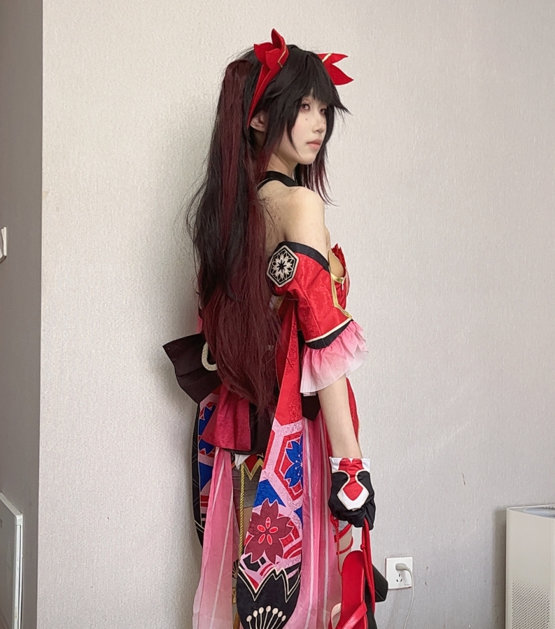 wkll123写真合集下载：知名Coser wkll123的多样作品赏析【持续更新】