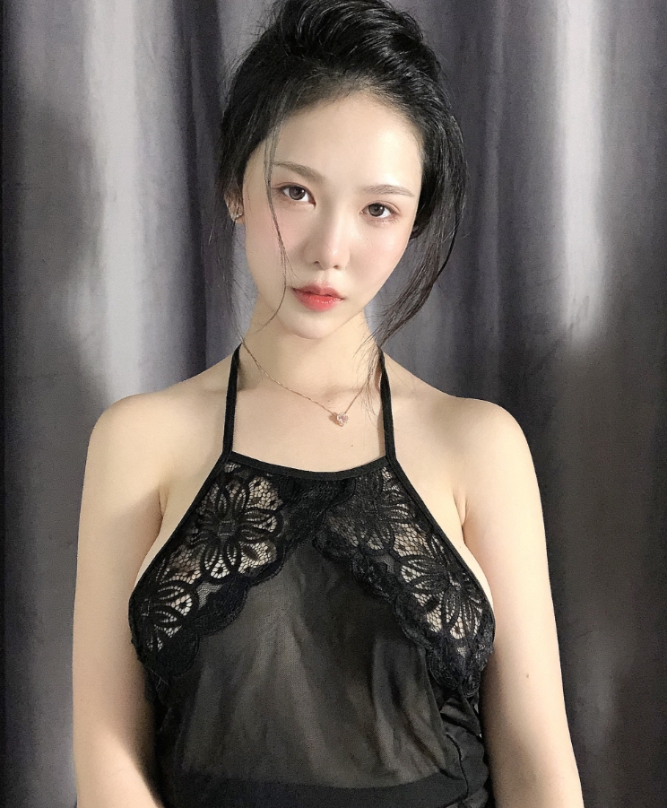 抖娘-利世写真合集下载:知名Coser抖娘利世的多样作品赏析【持续更新】