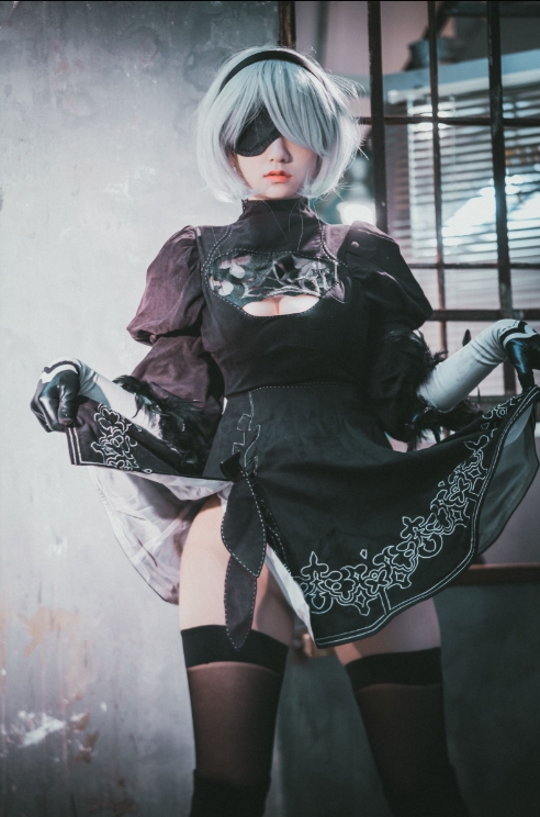 韩国Jeni写真合集:人气Coser的高质量作品下载资源全解析【持续更新】