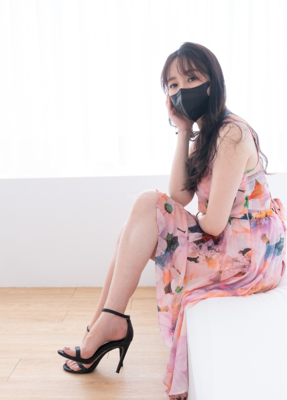 Solexight写真合集下载:探索台湾知名足控机构的魅力与作品精华【持续更新】