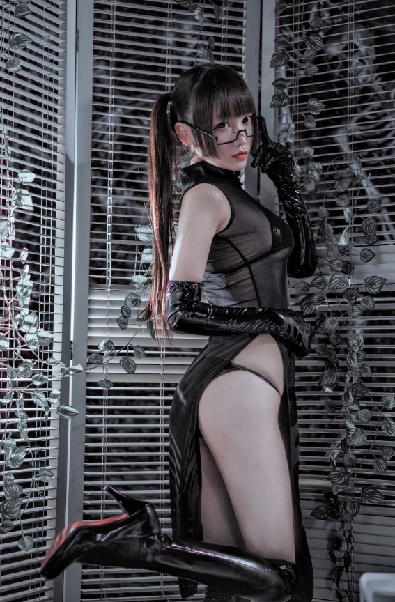 星野咪兔写真合集下载：探索Coser星野咪兔“萌宠养成手册”与高质量Cosplay作品【持续更新】