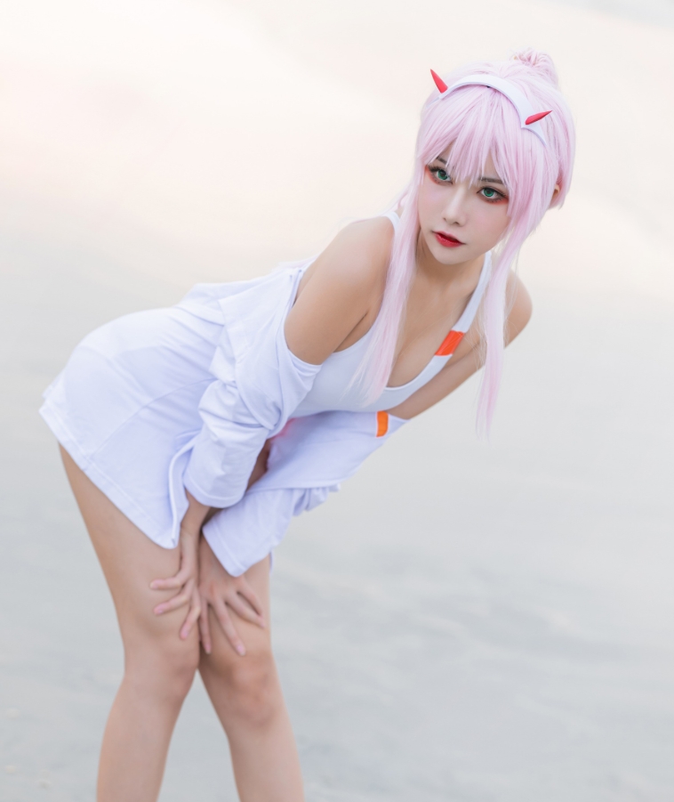 Momoko葵葵写真合集下载:探索知名Coser的多样魅力【持续更新】