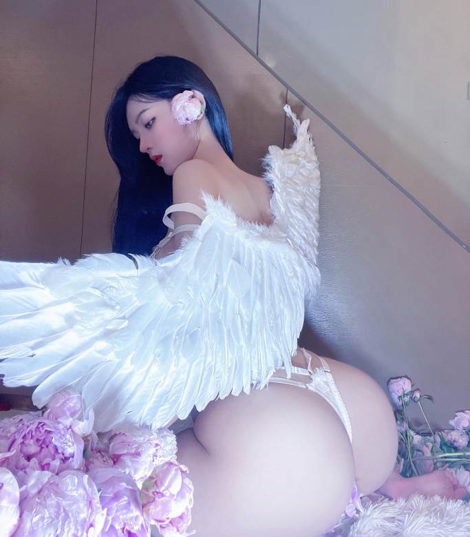 微密圈艾拉Isla写真合图包集下载|健身女神写真作品全集介绍