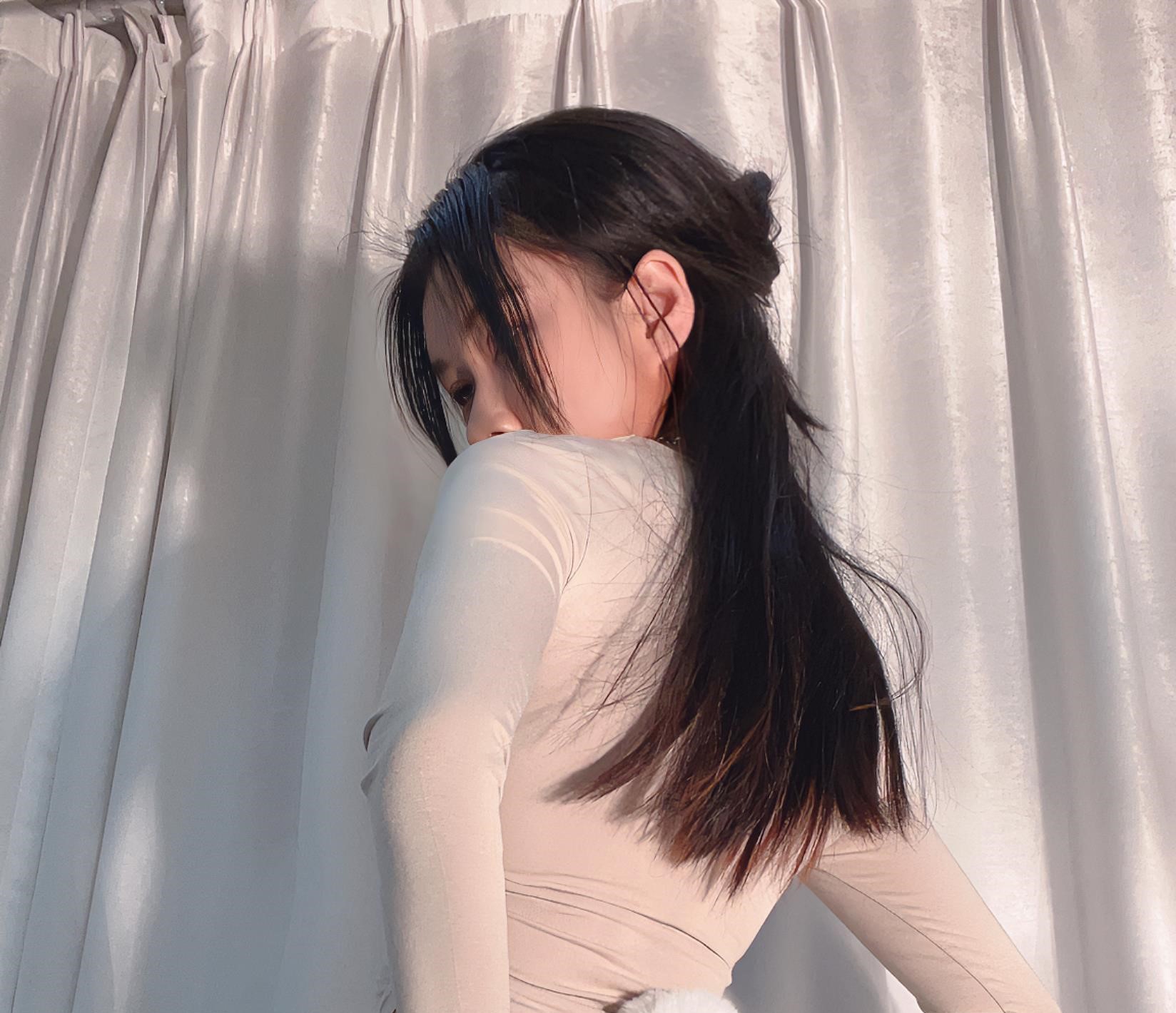 姐姐Lalion 写真全集下载|微密圈写真博主代表作品与动态