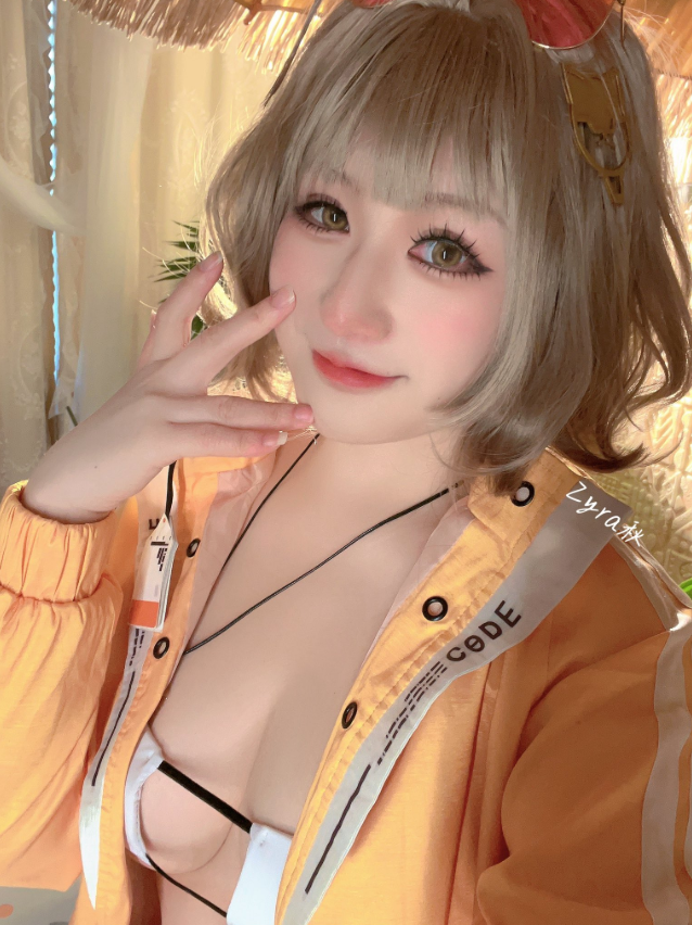 Zyra秋写真全集下载:人气Coser资料与作品盘点