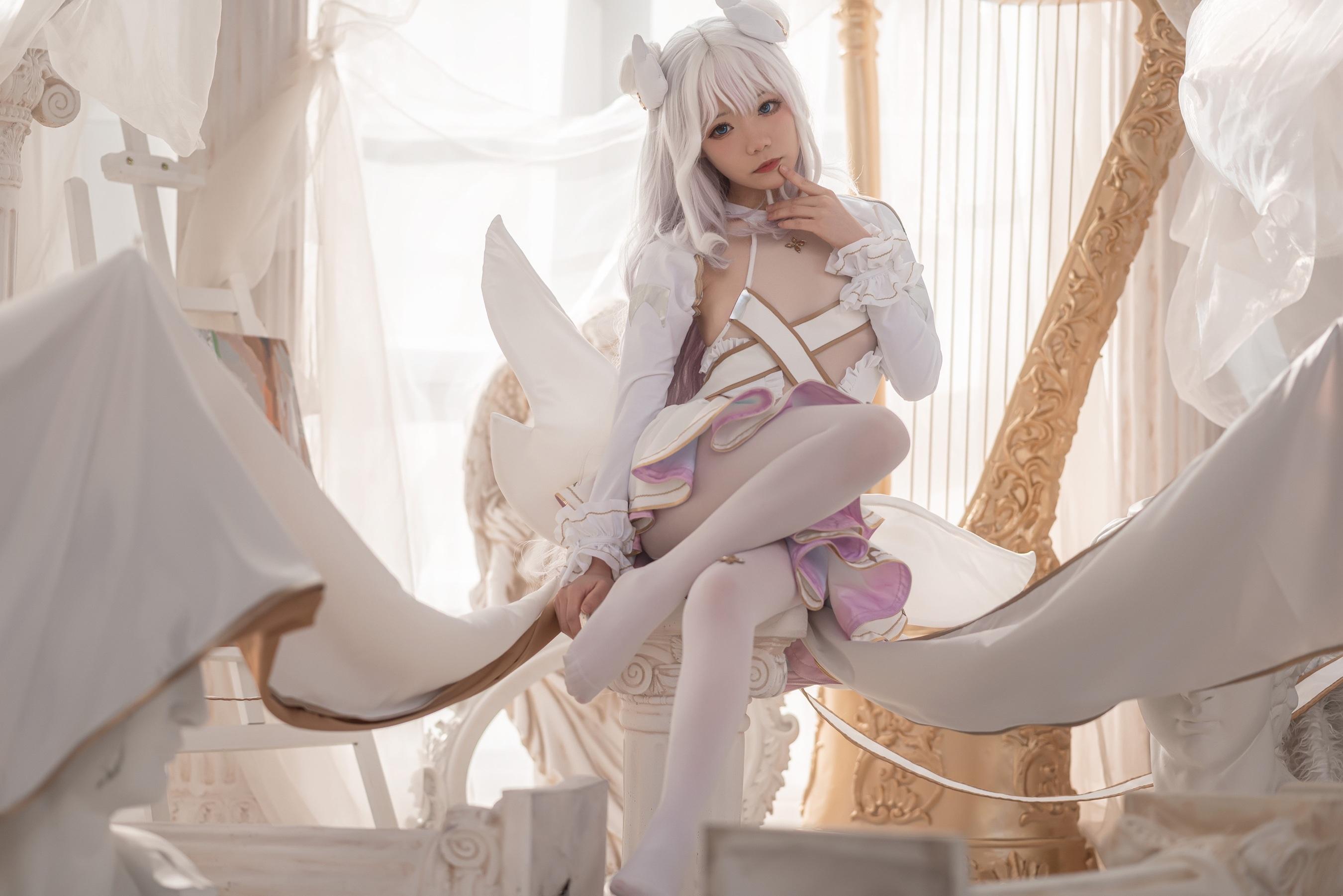 王胖胖 u 写真合集下载｜152cm 天蝎座 Coser 的角色还原与光影构图佳作