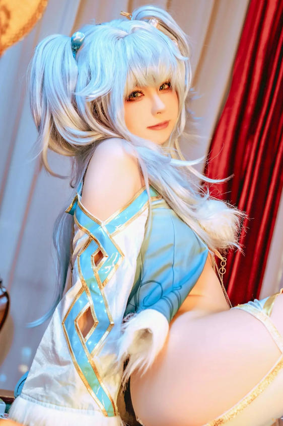 Quan冉有点饿(拖拉大王)写真全集下载|高还原Cosplay模特档案