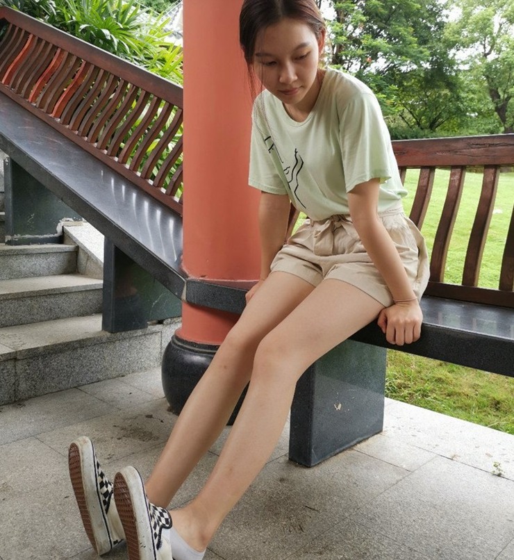 中山足模写真合集下载｜21期写真合集×美腿特写×4K高质量资源