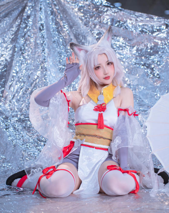 刺青Poi写真合集下载|碧蓝航线·赫敏·胡桃高还原Coser写真全集,4K高清无水印打包